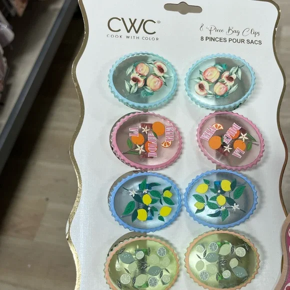 NWT ⚜️🌺⚜️ CWC Floral Themed Bag Clips Set of 8 - Picture 3 of 5
